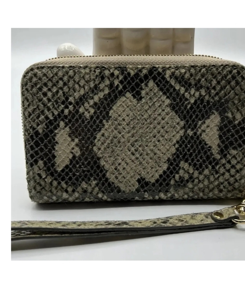 Michael Kors jet set